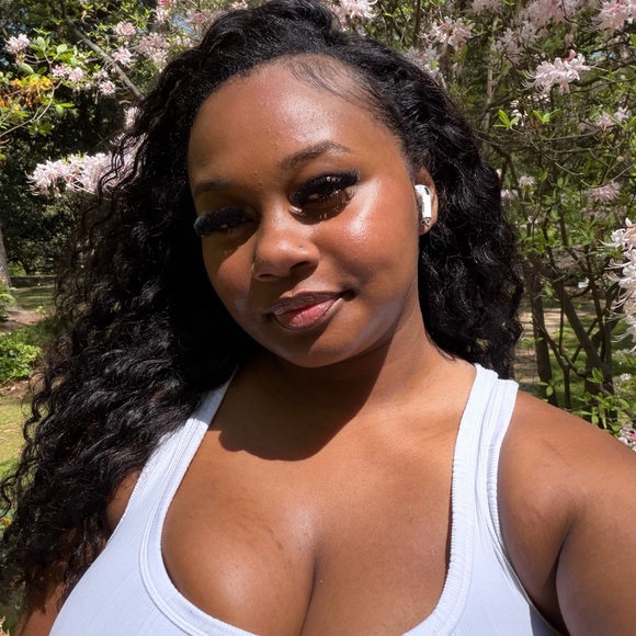 anayahoward3